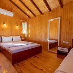 Caretta Caretta Hotel