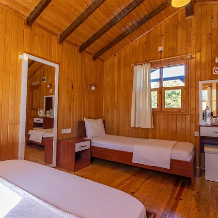 Caretta Caretta Hotel 3*