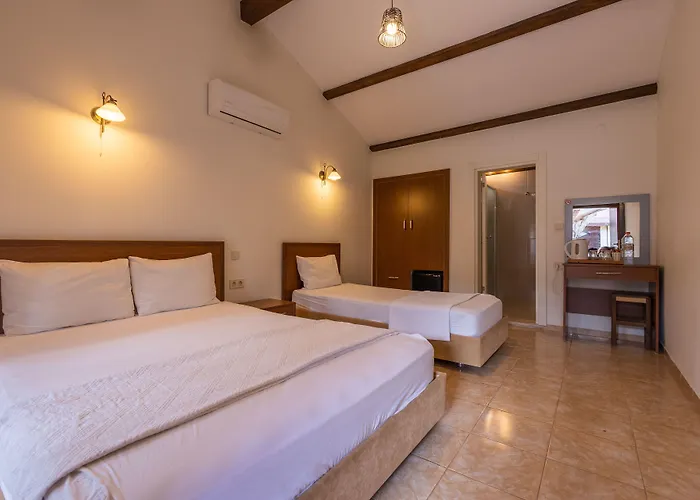 Caretta Caretta Hotel 3*